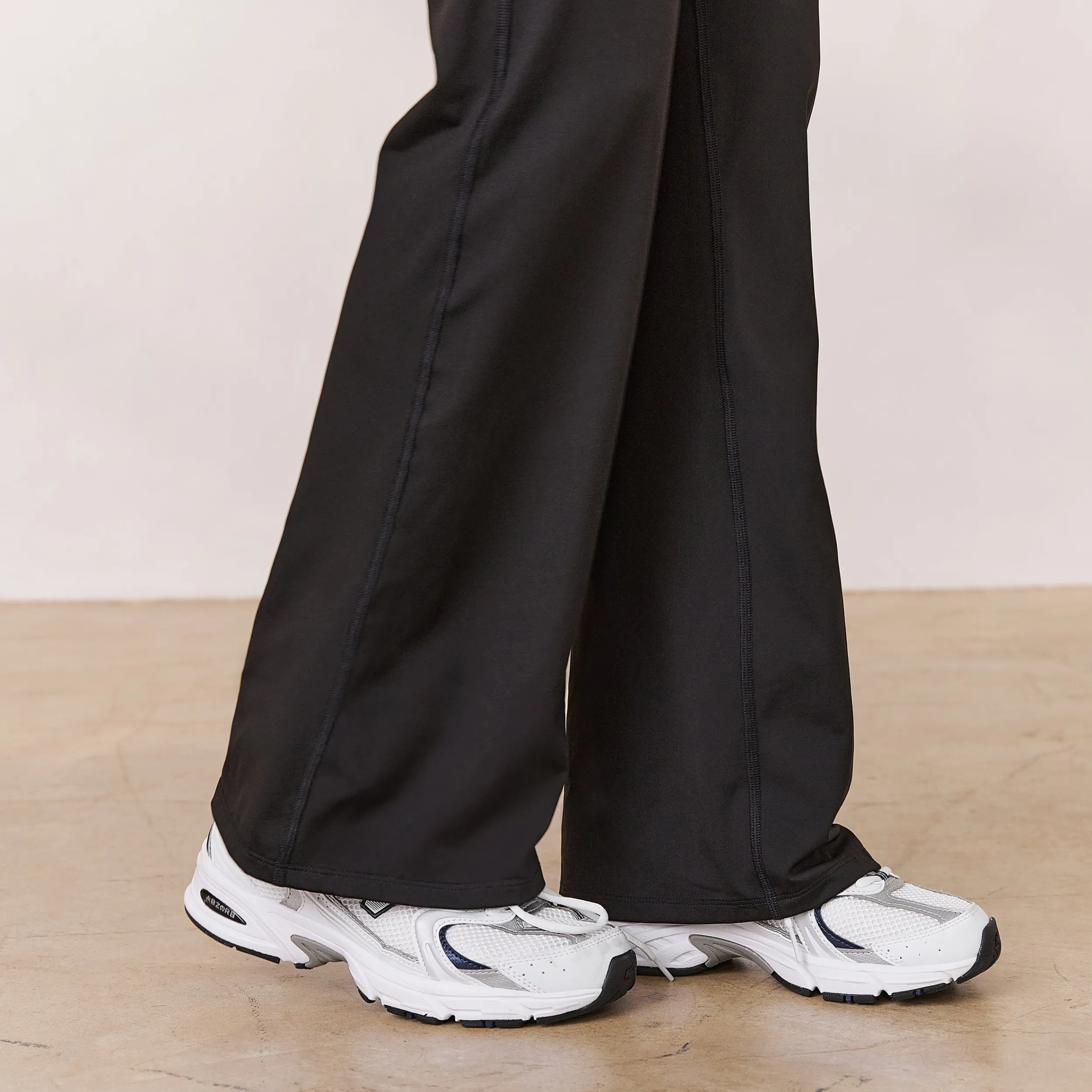 Lounge Underwear Kläder<Varsity Utsvängda Leggings med Korsning - Svart